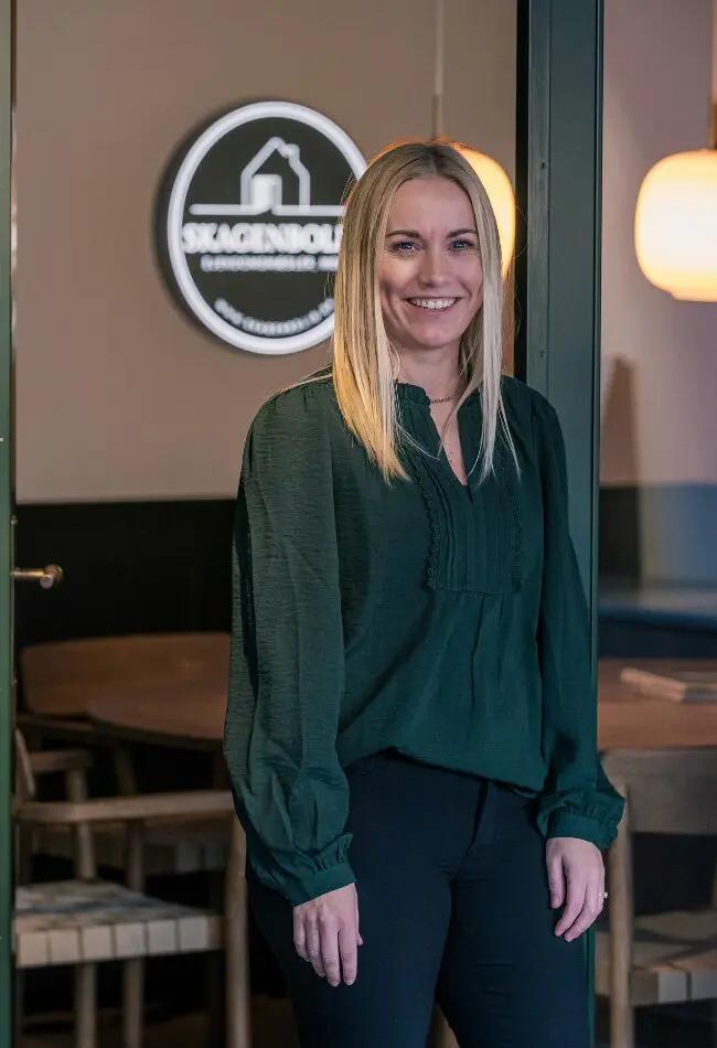 Camilla G. Larsen